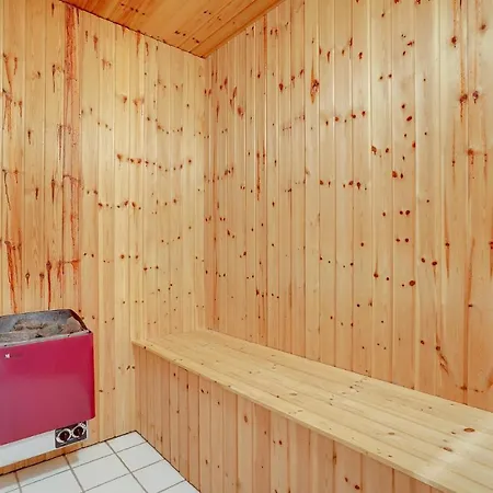 Amazing In Hvide Sande With Sauna בית נופש *