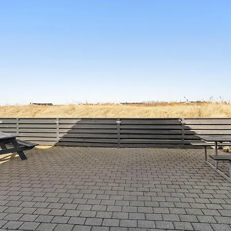 Amazing In Hvide Sande With Sauna בית נופש